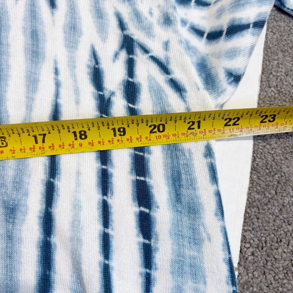 Johnny Was Calme Pima Cotton Modal Blend Tie Dye Sweater Size Small Blue White - Picture 10 of 11